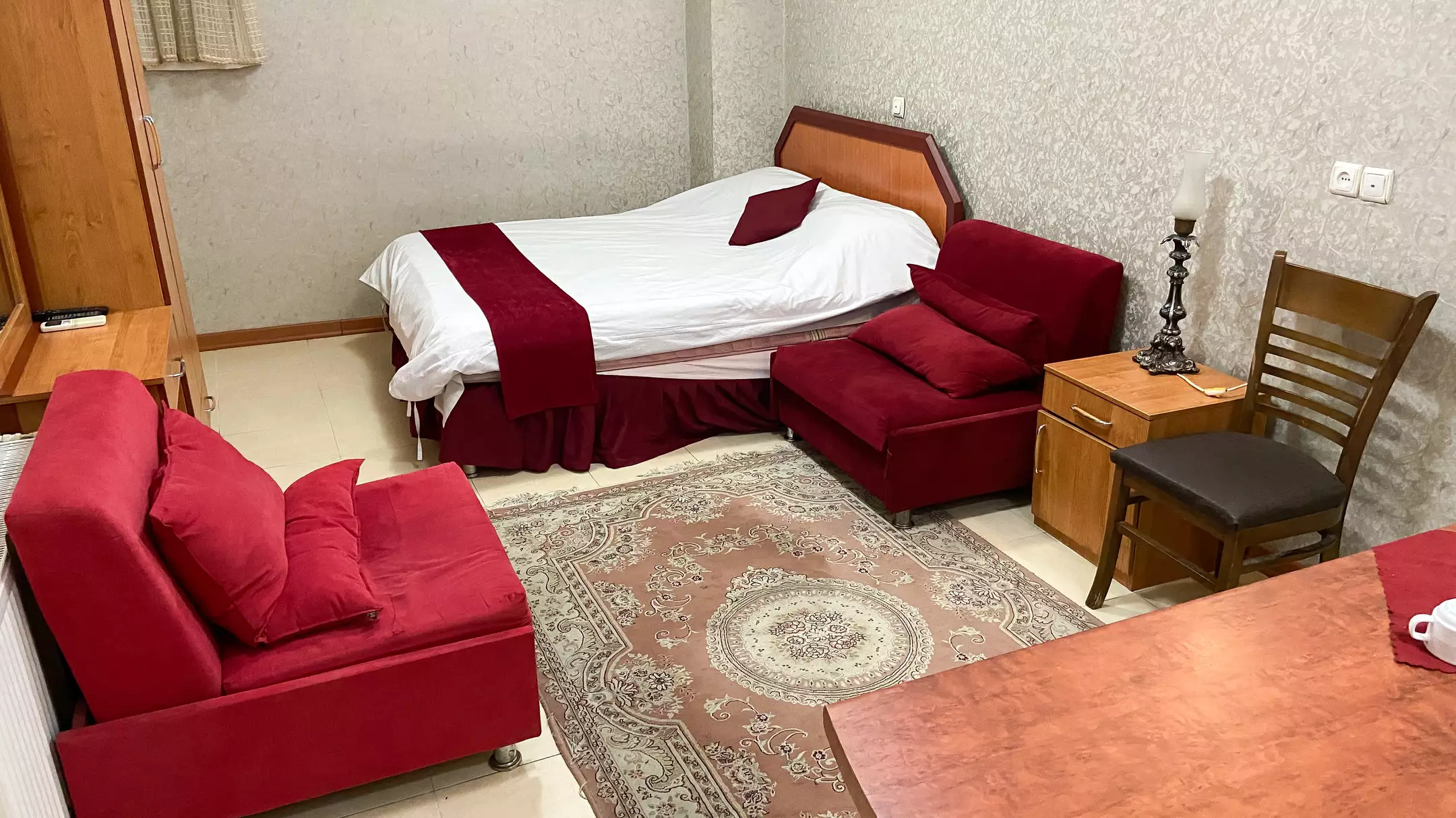 Alibaba https://cdn.alibaba.ir/ostorage/hotel-accommodation-images/67031f60906add960f28ddbb_55a447d7-9725-4c43-bfec-c1986bc923a0_دبل (3).webp